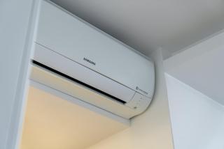 City Bright Apartment with Parking & Balcony - 3