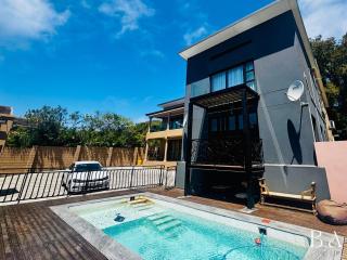 Starlight Inn Boutique Hotel - 2