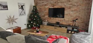 Summer Breeze apartment - Quiet place with a spectacular view and a garden - 9