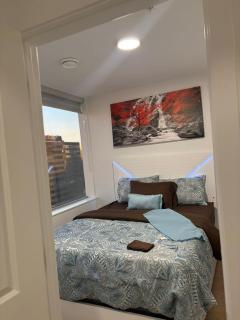 Luxury 1Beds and 2Beds in Downtown Edmonton close to Rogers - 1