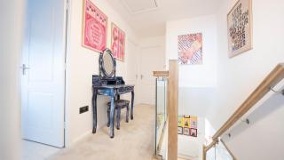 Stylish 4-Bed House in Arley - 3