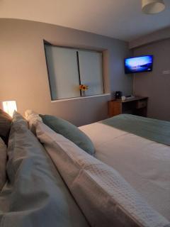 Luxurious Double En-Suite Tralee Town Centre - 6