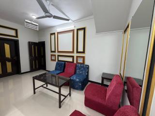 Shah G Guest house - 4