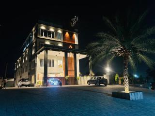 69th Heaven Hotel - 5