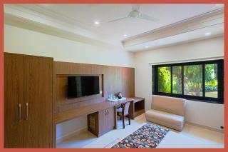 Hotel Royal Shivangi Palace - Near Holy Cross Hospital , Masuri Canal Bridge , mussoorie - 2