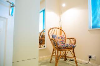 Reeve House - 2-Bed - FREE Parking & Wi-Fi - 1