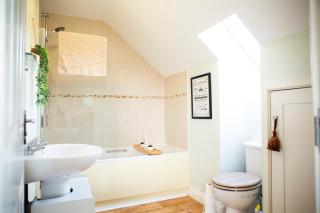 Cosy Cottage in the Cotswolds - 4