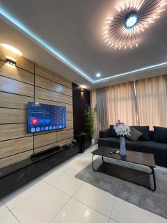 3 Bedroom Super Apartment - 0