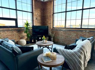 The Luxe Loft Boho Chic - 0