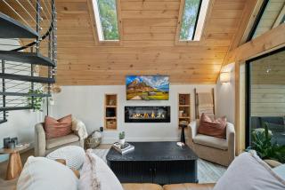 Ascent A-Frame at Calm Ridge Treehouses - 1