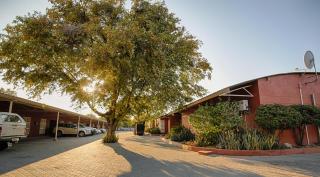 Mokoro Lodge - Maun - 5