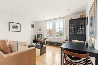 Tranquil 1BR Flat in South London - 9