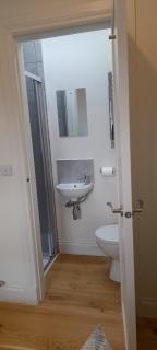 21KR Bed and Breakfast, close to beach, town centre and golf - 3