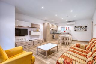 Modern 3 Bedroom Apartment in the Heart of Sliema - 3