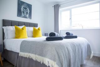 Bridge House Apartment - Free Parking & Wi-Fi - 3