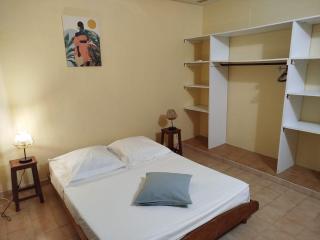 Logement F6 très spacieux, à la croisée des chemins - 1