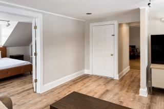 Stowe Mountain Road Retreat - 7