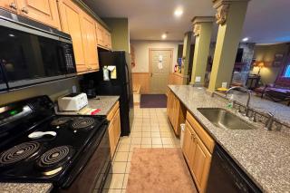 The Seasons P21 - West Dover - 3