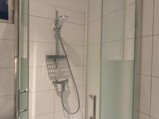 Classy Refined Apartment - 4