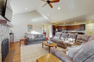 Meadow House Escape - Redmond - 8