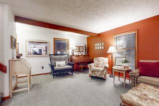 Crystal Mountain Retreat - 5