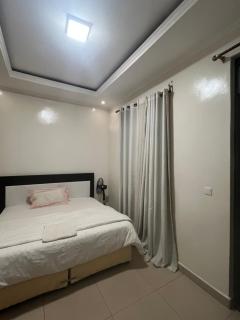 Gistedie Homes Palace - 0