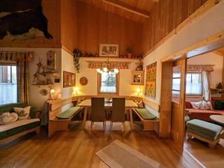 Gemütliches Almhaus mit Sauna, Kamin, Vollausstattung und W-Lan auf 1800m - 1