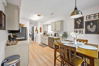 Fire Ring Private Parking King Beds - Near Ark - 4