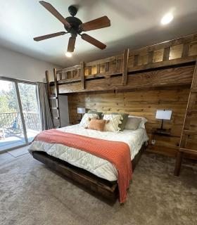 Modern Zion Mountain Escape with Hot Tub and Views - 5