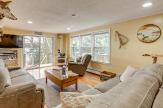 Lake Winnisquam Home Fish, Hike and Explore! - 1