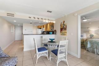 Beach Castle Resort #1 - 5