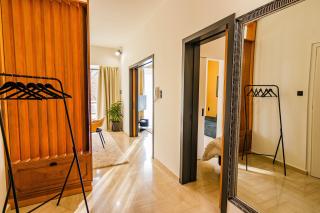 Alice's Home Away From Home - 1