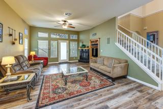 Napa Nearby! Large Home with Hot Tub and Dtwn Access - 8