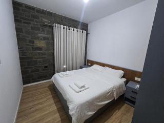 Hans & Hanna's Villa - 1