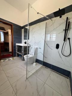 Villa Soleil, face à la mer - 1