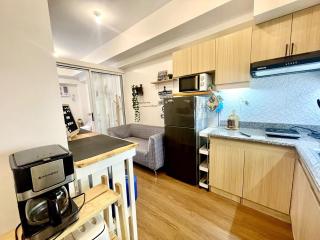 Cozy Condo near LRT, Katipunan, Araneta Cubao - 7