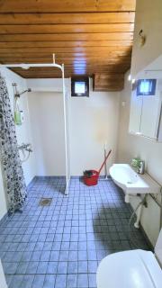 Peaceful 3 bedroom rowhouse - 9