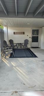 Jenkins Cove Getaway - 7