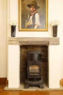 Prospect Cottage 3BR Countryside Retreat Sleeps 6 - 1