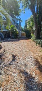 Jenkins Cove Getaway - 9