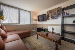 SidemerseyLivings - CityView 2Bed Flat with Free Parking Walk 2 Dock - 9