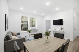 Attractive 1BR1BA apartment at Fairmount Square - 4