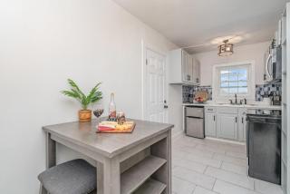 Wisp-Walk to Bars & Restaurants-Mins to Broadway - 6