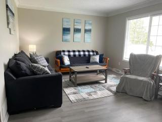 Beautiful Waterfront Ranch - 0