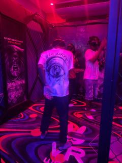 4LoyaltyRecords2storeyQueensuite - 4