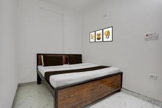 SPOT ON by OYO Hotel Sunrise - Etāwah - 5