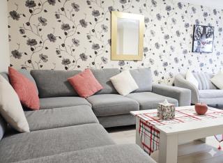 Spacious Modern 5 bedroom home near Heathrow Windsor - 6