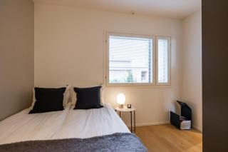 Arctic Riverside House - Modern & Scenic Views - 3