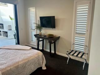 The Waterways Boathouse - 4