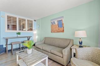 Beach Cove Resort Unit 612 with Direct Oceanfront Balcony - 8